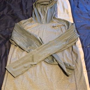 Men’s Lightweight nike running sweatshirt